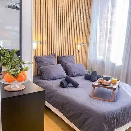 Le Pluvier D'argent*home Cinema *